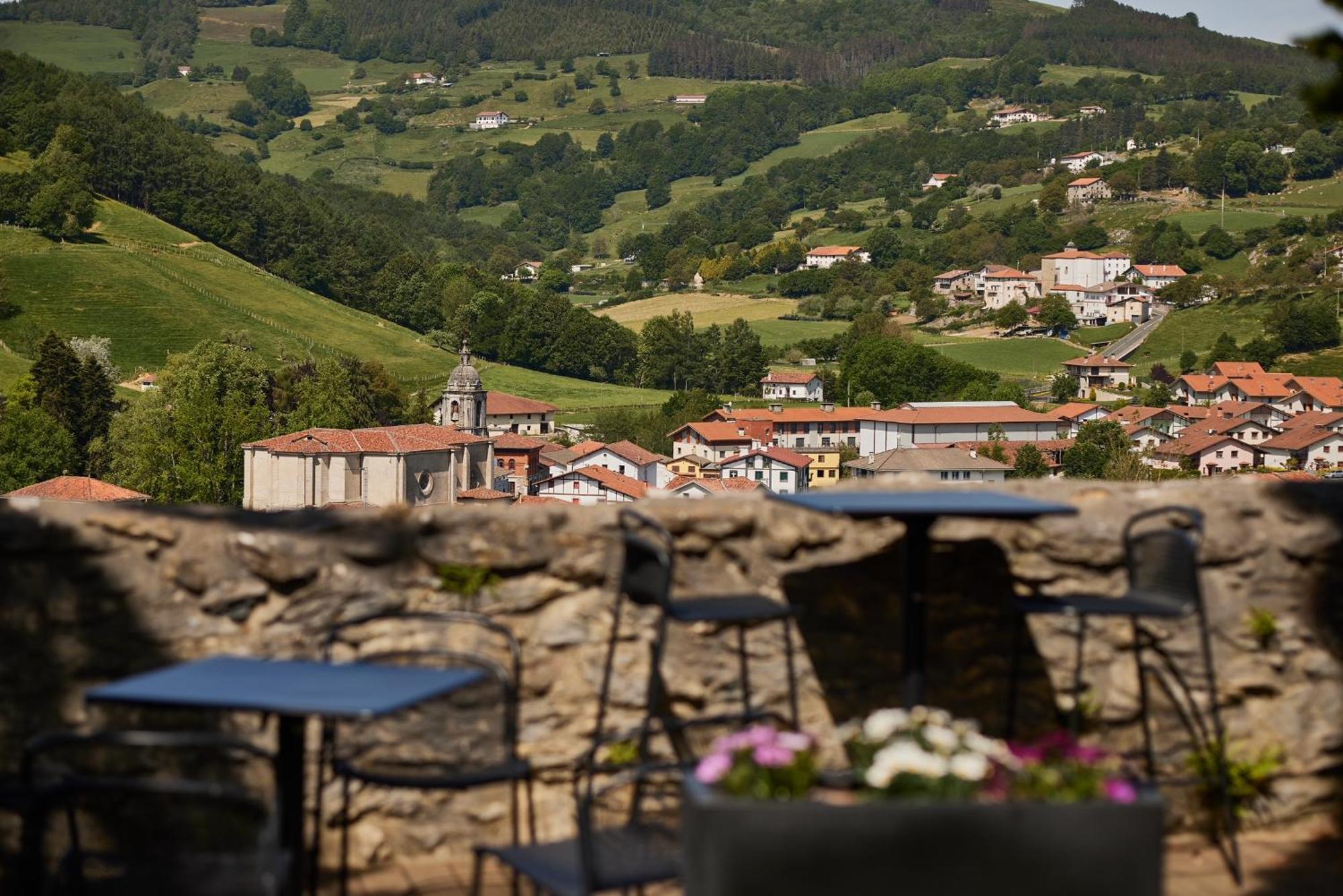 Hotel Iriarte Jauregia Bidegoian Zewnętrze zdjęcie
